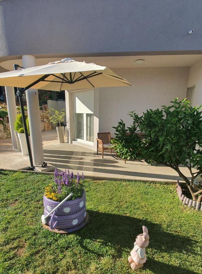 Apartman Tika PUY Exterior foto